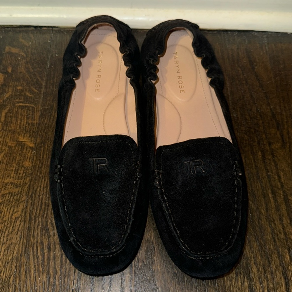 Taryn Rose Women’s Kristine, Slip-On Loafers-Black, Size 8